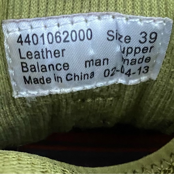 Dansko Mens Brown & Green Leather Lace Up Sneaker Size 39 US 7.5 fits - Picture 3 of 9